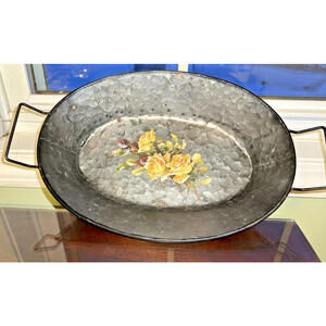 Vintage inspired galvanized serving tray with Floral  Farmhouse rustic kitchen